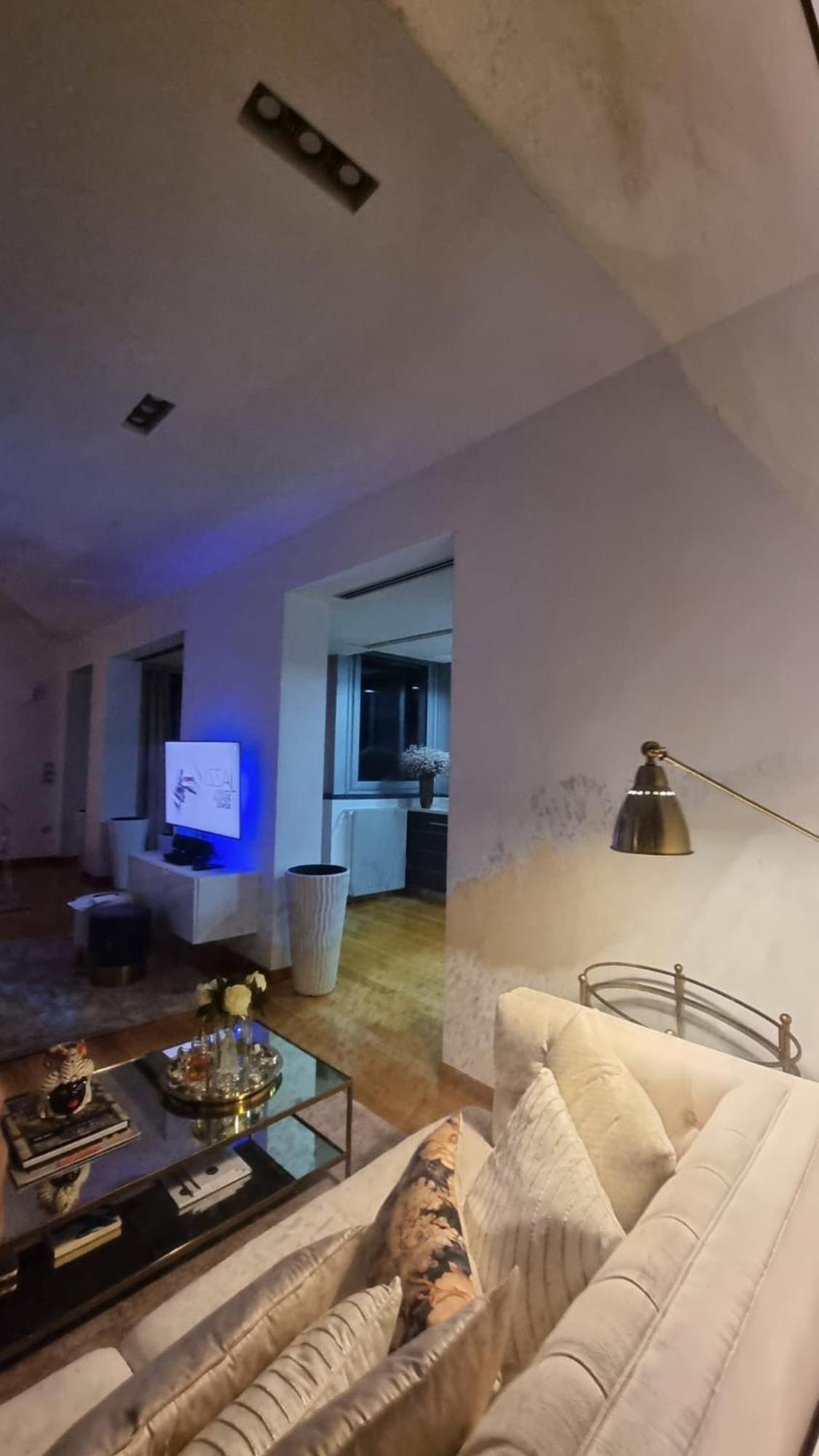 Attico Reale - In Centro, Tra Stazione E Bari Vecchia Apartment Екстериор снимка